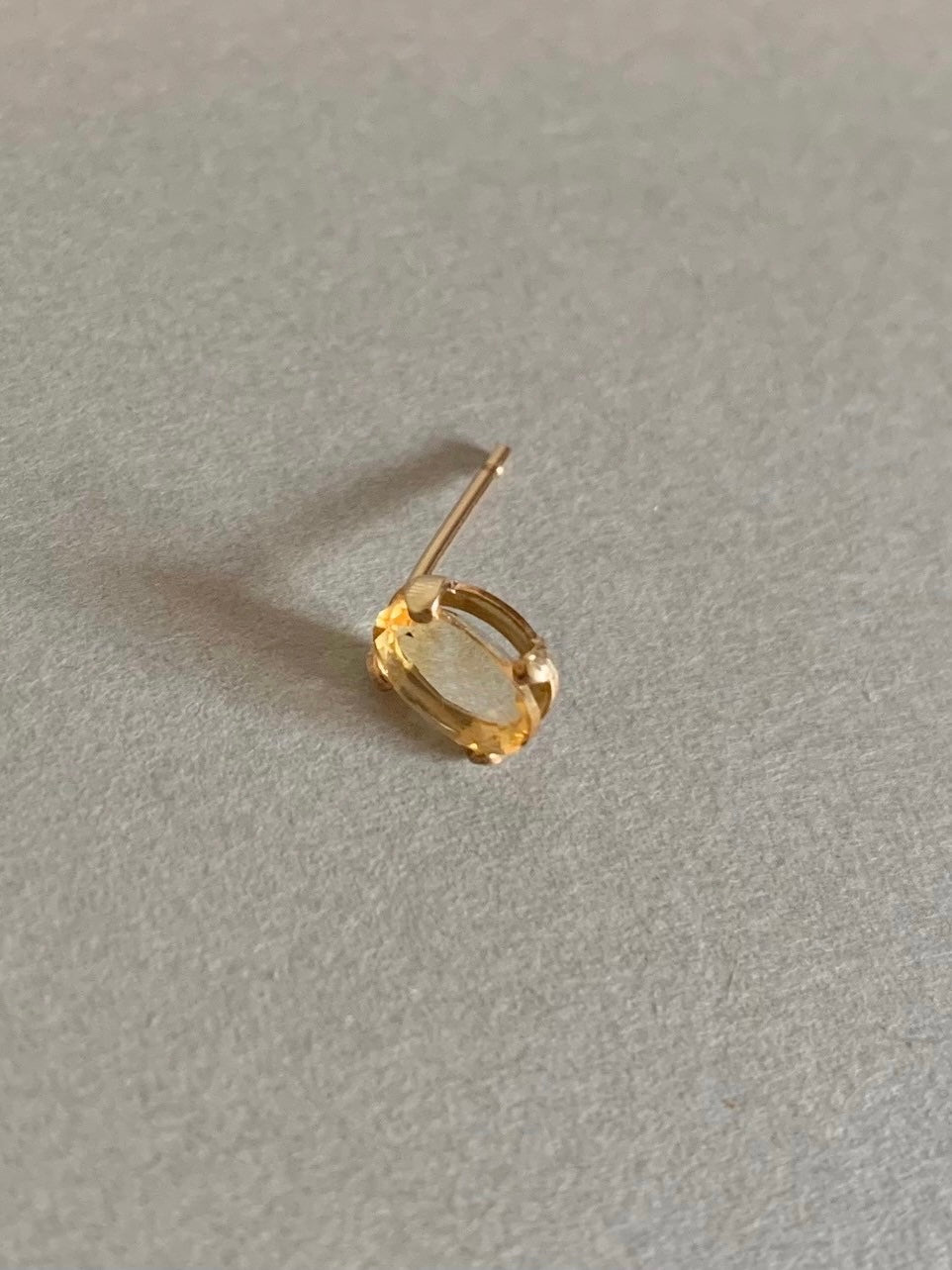 oval stud pierce