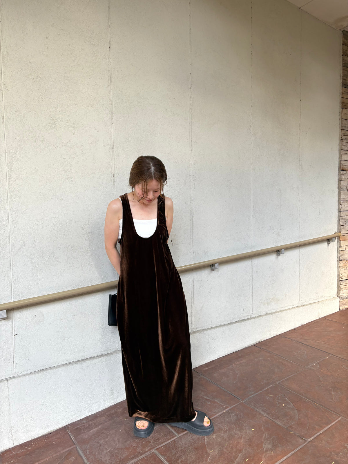 uneck velours one-piece