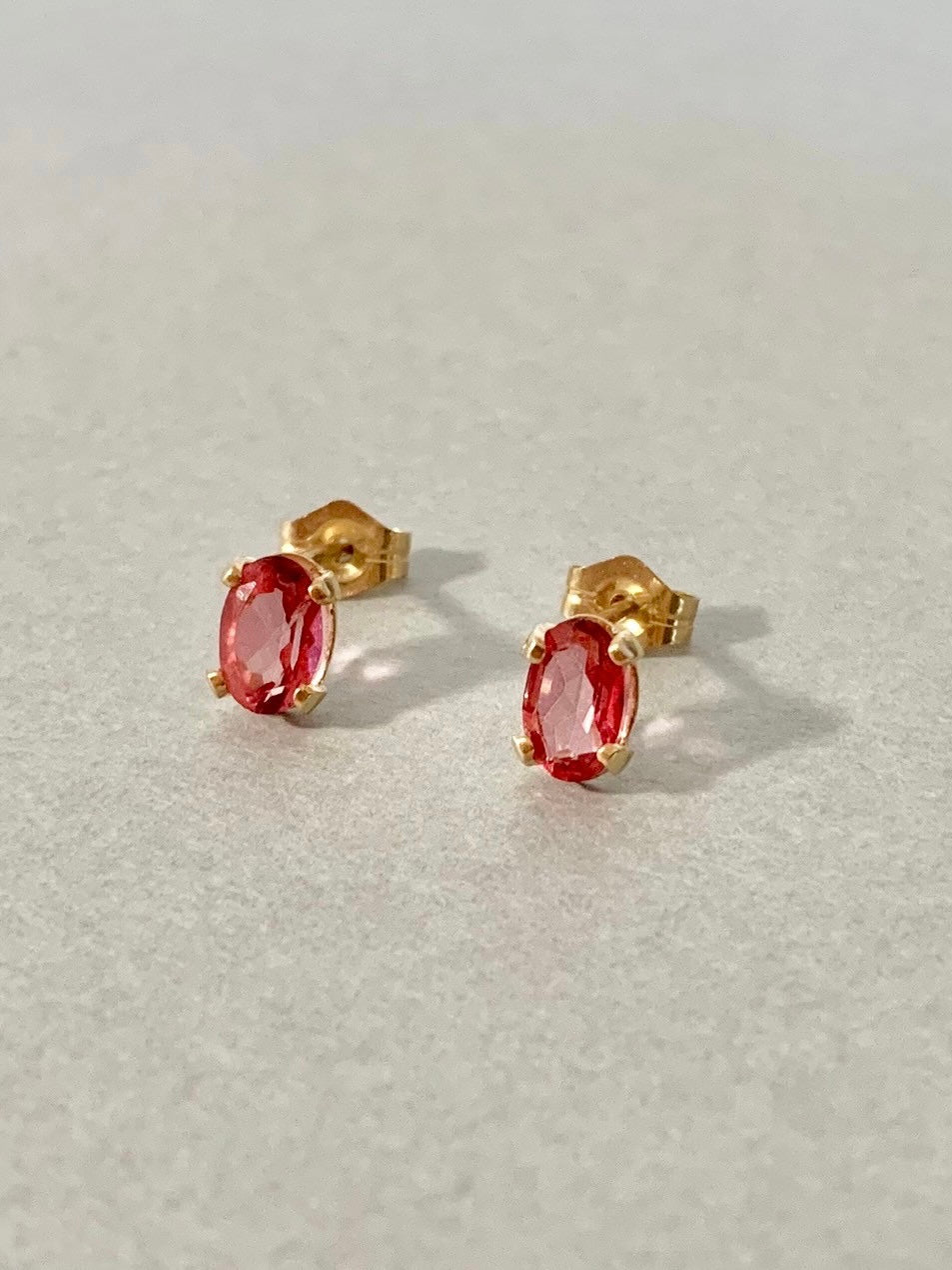 oval stud pierce