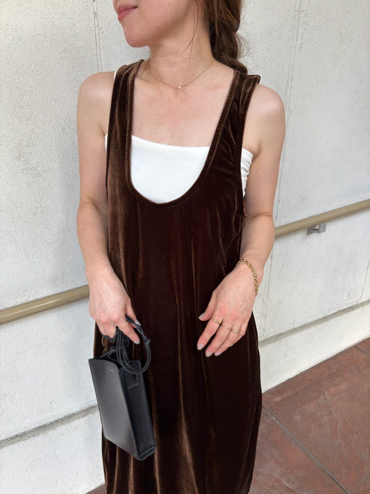 uneck velours one-piece