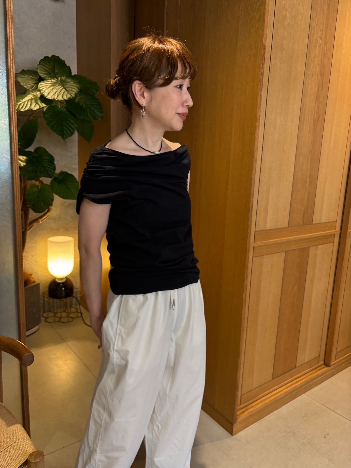 barrel leg pants