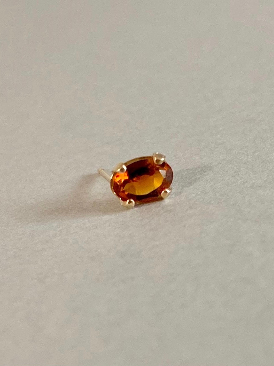 oval stud pierce