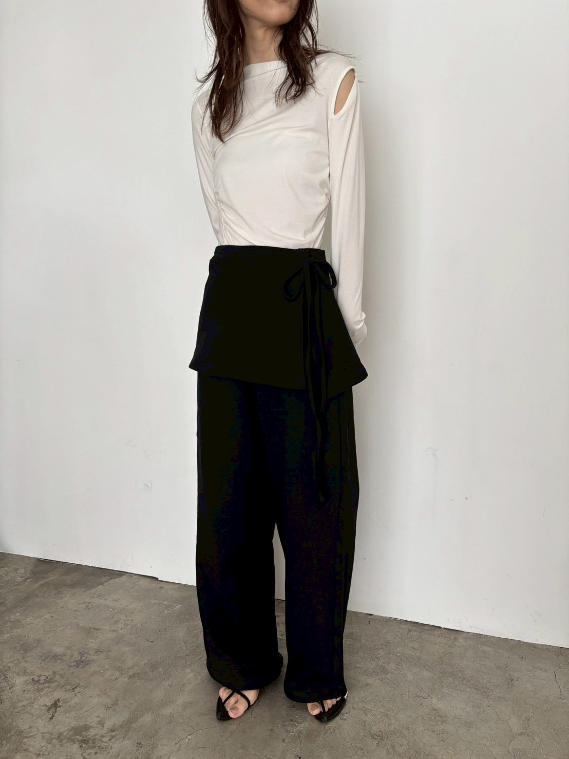 2wayshoulder slit tops