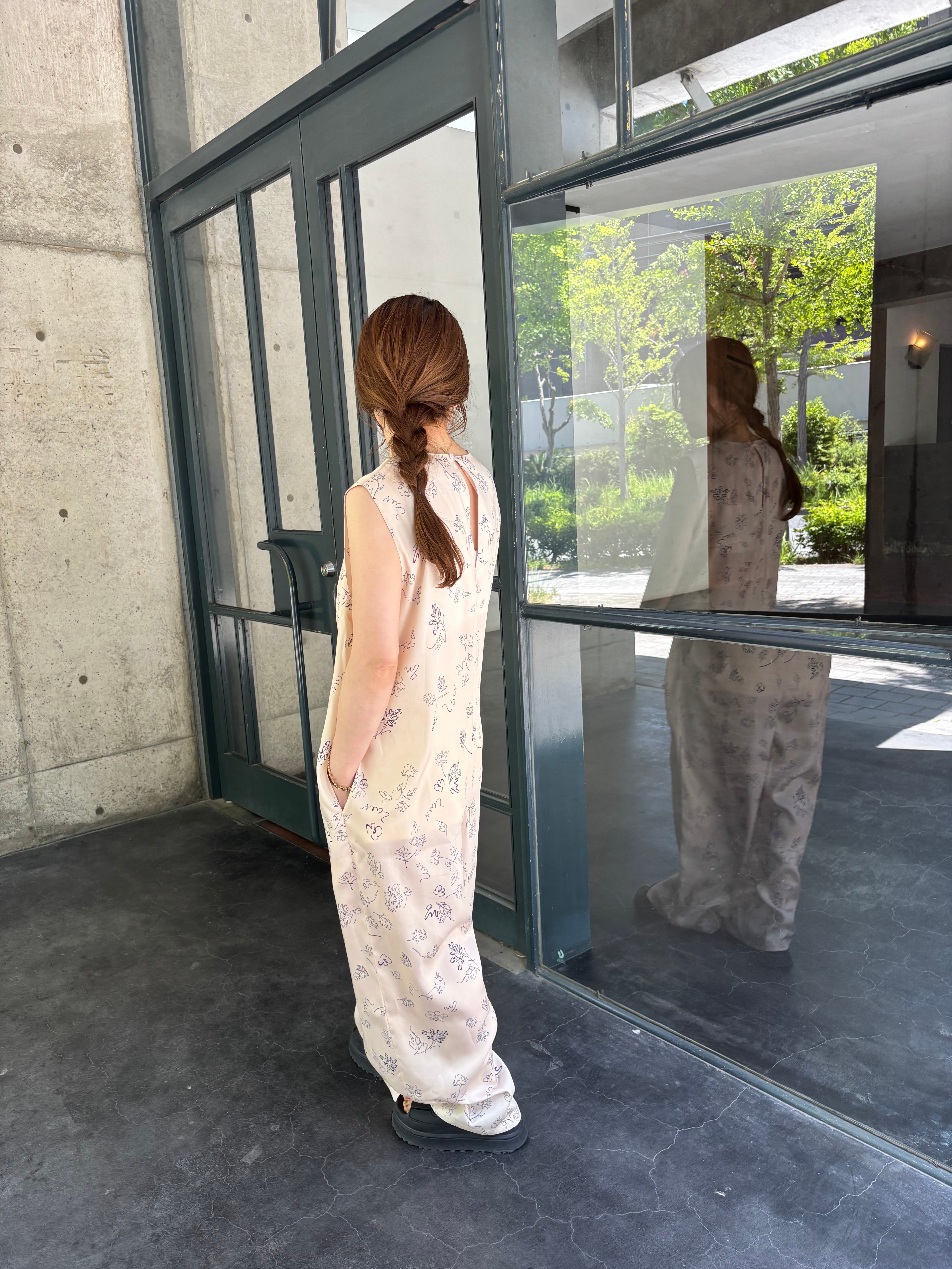 hholic フラワーVネックオールインワン flower vneck all-in-one