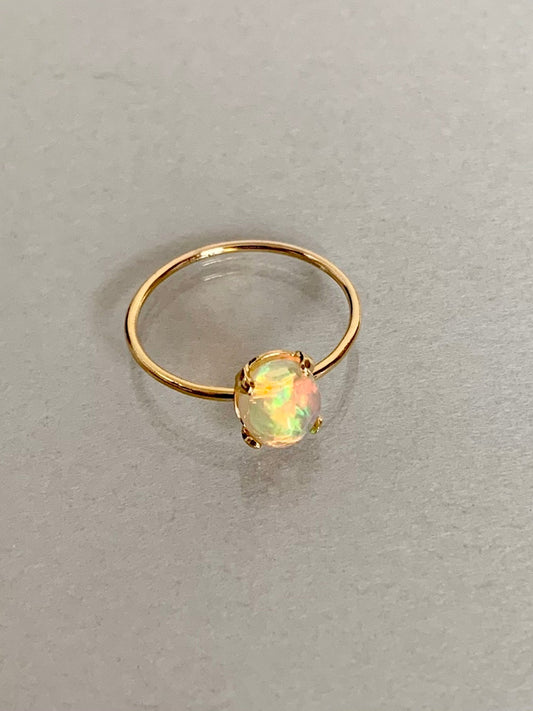opal oval ring　