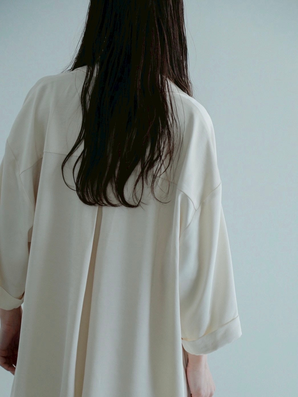 hholicサテンシャツ　ジャケット　アイボリー satin shirt jacket – hholic