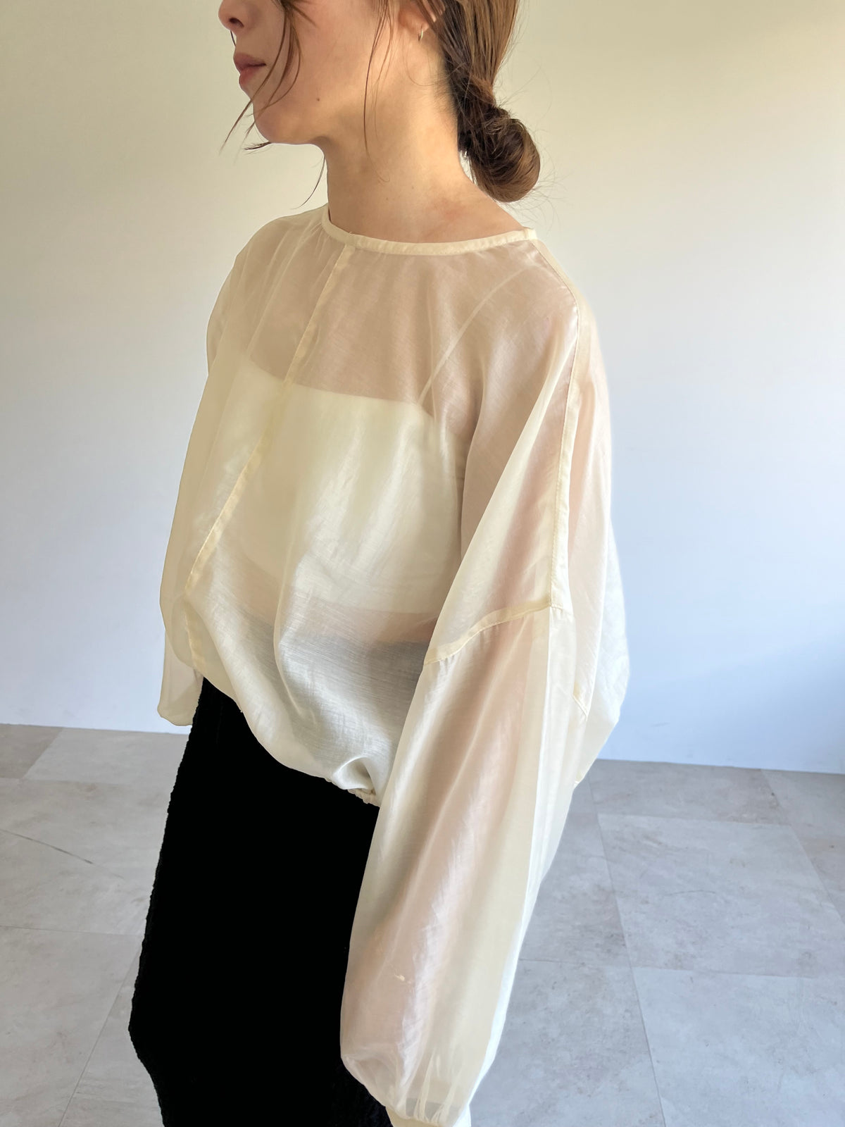 sheer balloon blouse　