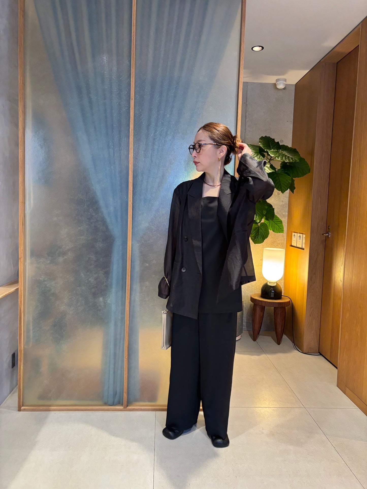 【1/9(fri) 21:00】satin relax pants　　