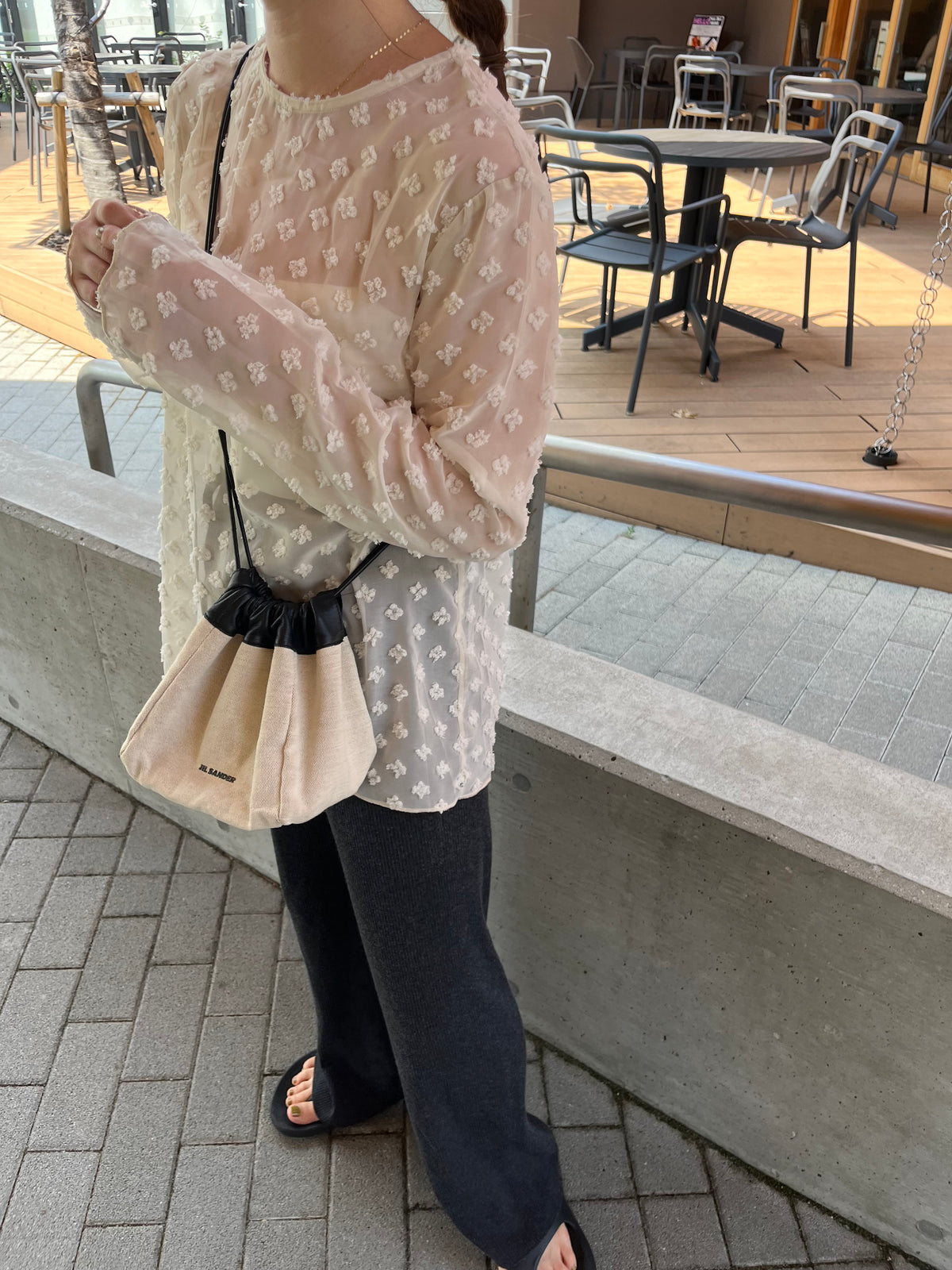 see-through  jaguard blouse　