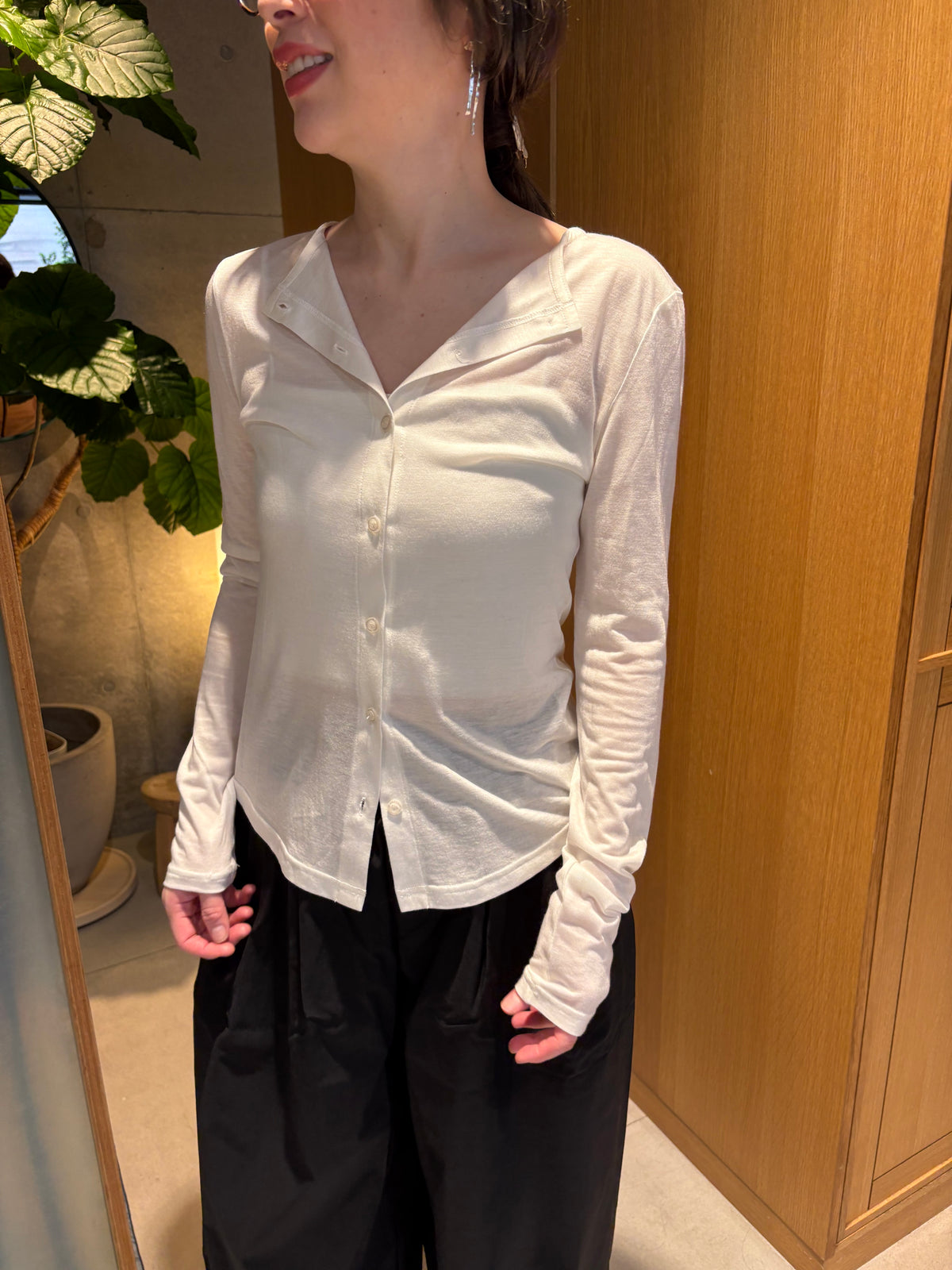 sheer soft cardigan　　