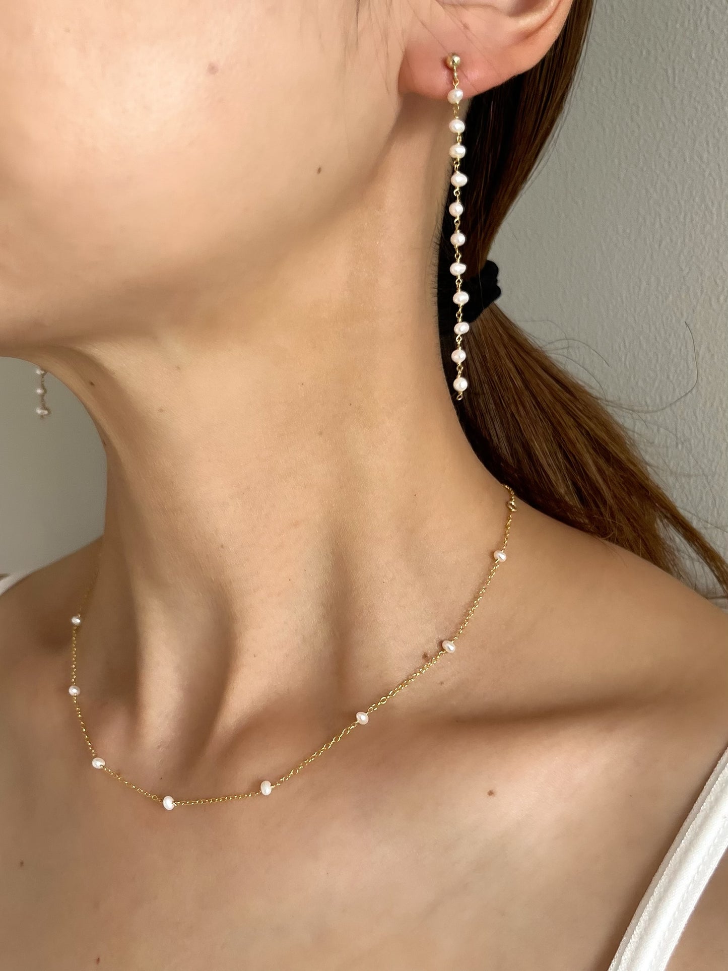 pearl chain pierce