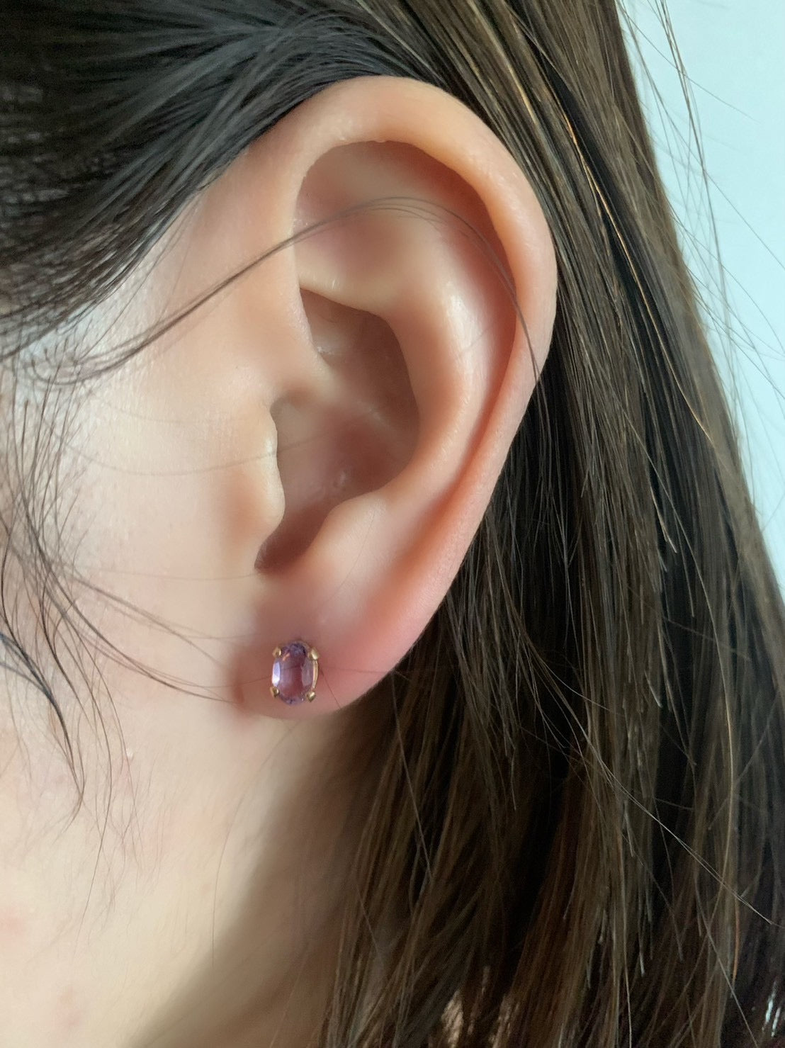 oval stud pierce