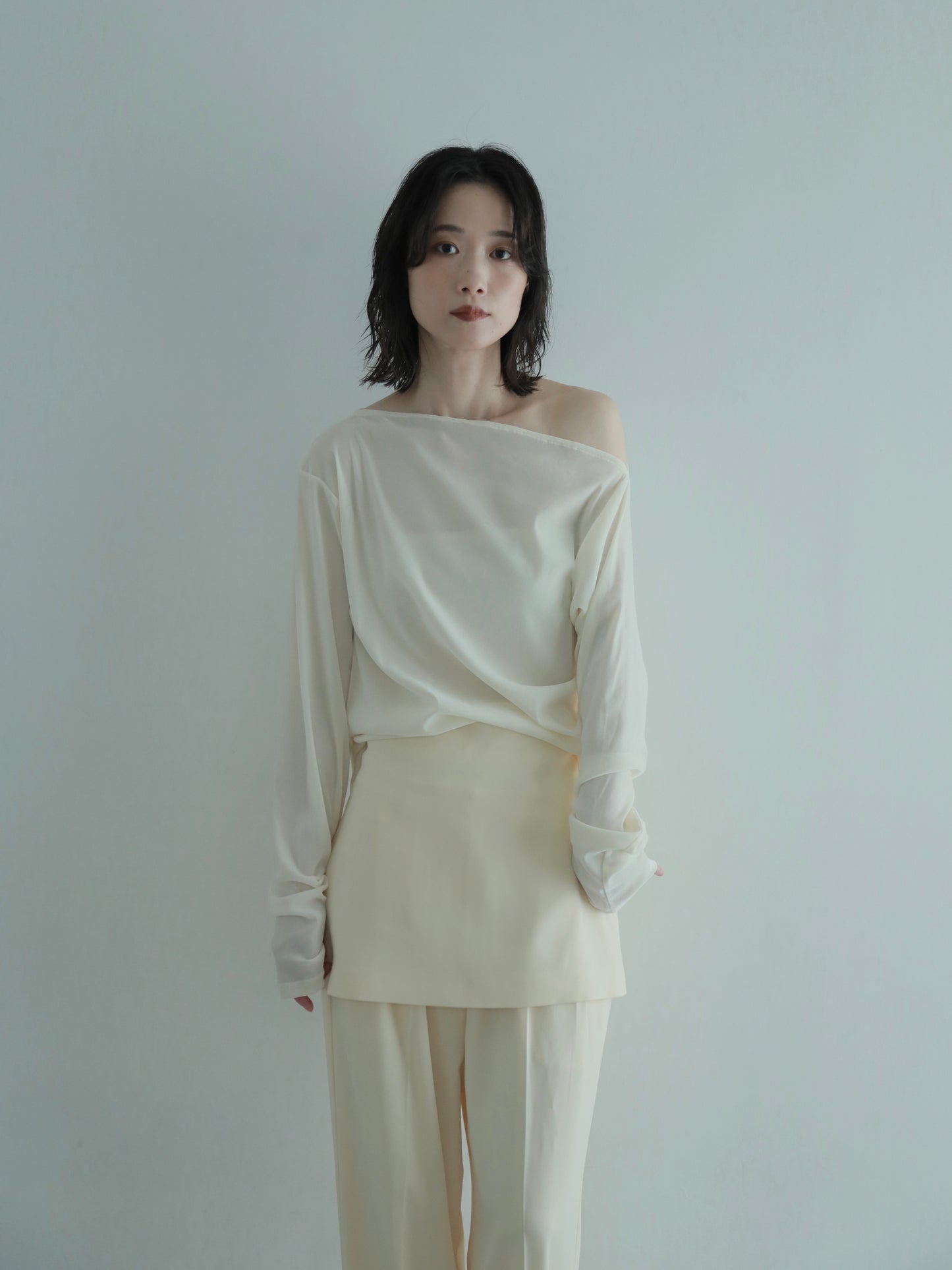 《pre order》 2way velours shoulder tops