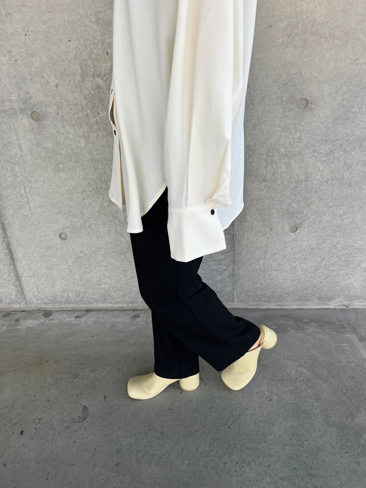 relax tuck pants　