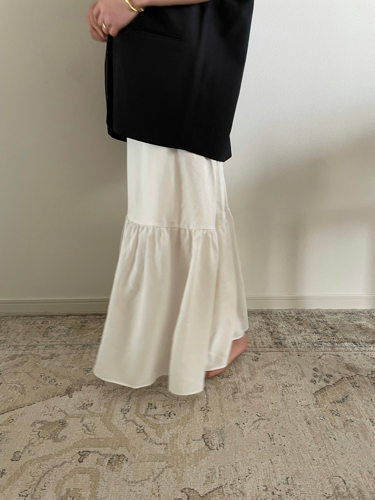hholic  LULU long tierd skirt